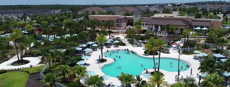 A melhor casa no Solara Resort, 12 min da Disney com 4 quart