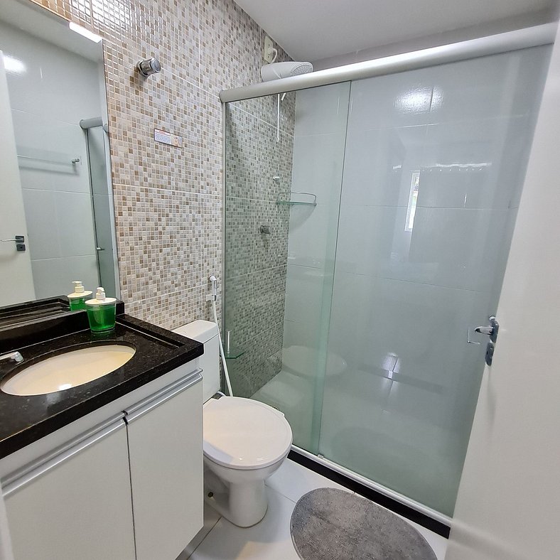 Cobertura com Jacuzzi em Maria Farinha. FLAT 202 Bloco Resid