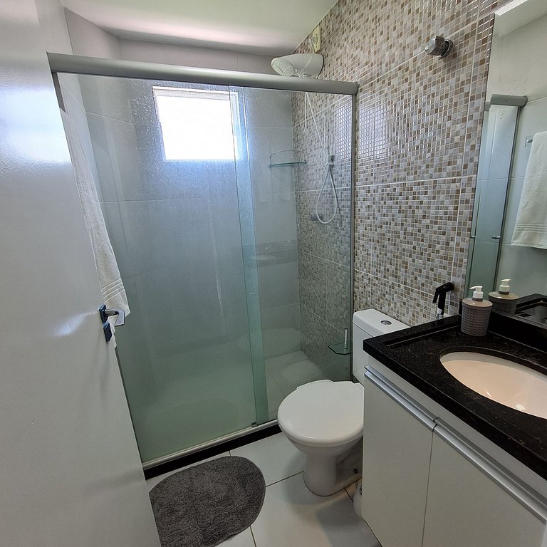 Cobertura com Jacuzzi em Maria Farinha. FLAT 202 Bloco Resid