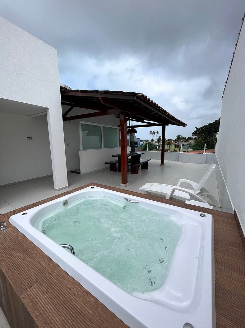 Cobertura com Jacuzzi em Maria Farinha. FLAT 202 Bloco Resid