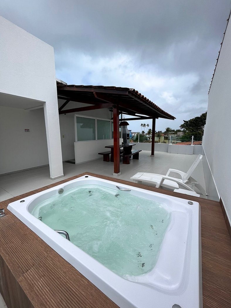 Cobertura com Jacuzzi em Maria Farinha. FLAT 202 Bloco Resid