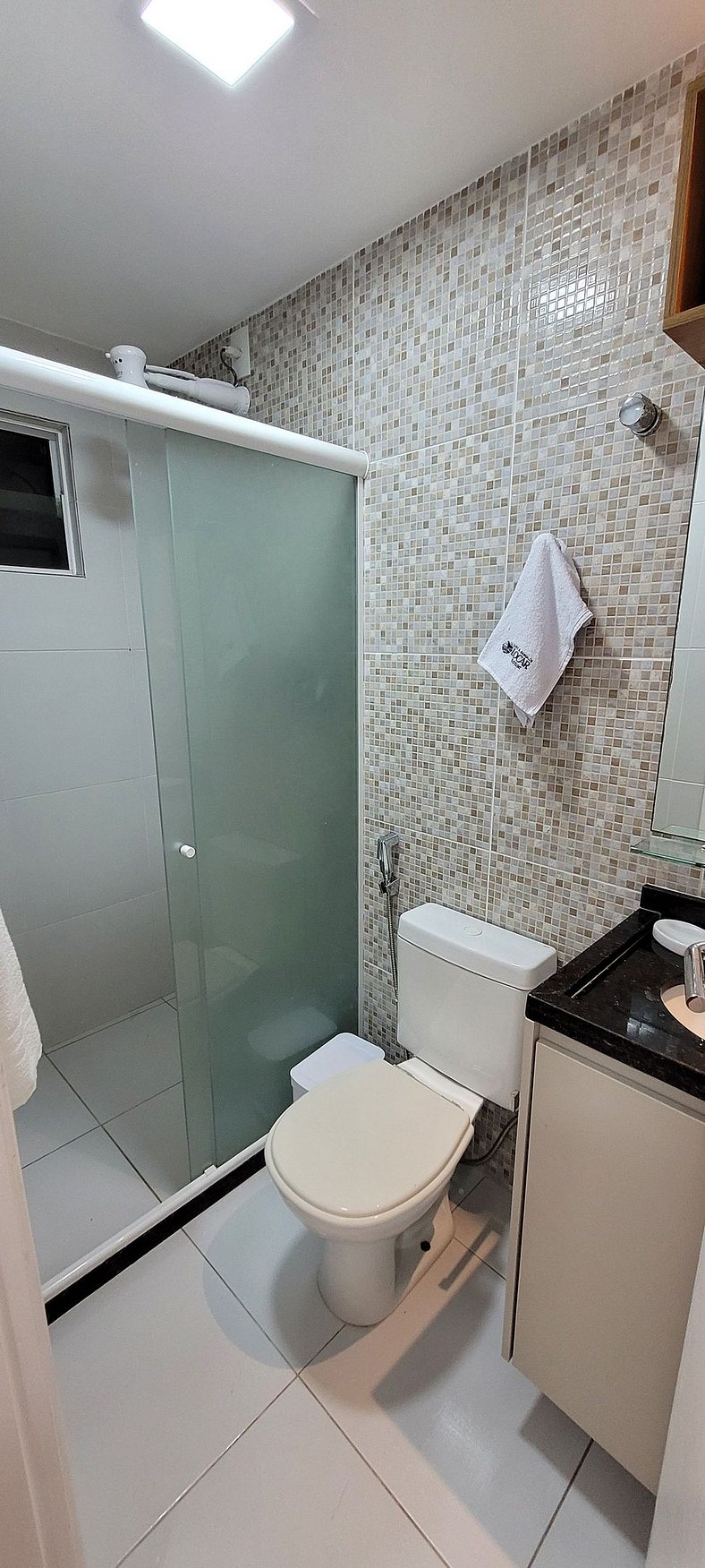 Cobertura na Praia de Maria Farinha com Jacuzzi - FLAT 203 B